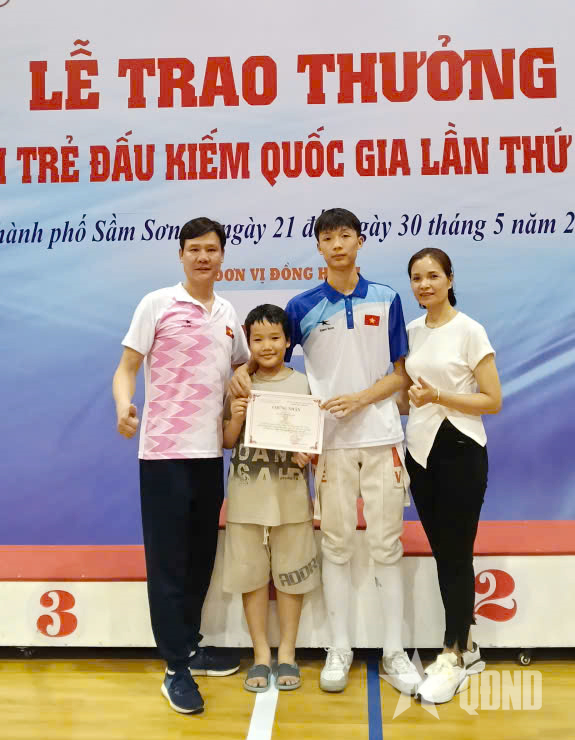 Điểm tựa gia đình tiếp lửa đam mê thể thao